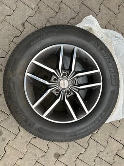 Jeep Grand Cherokee 3.0L V6 TD Laredo A/T - 2