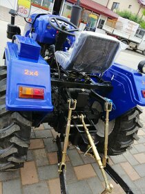 Traktor Bizon XT-20 s frézou a pluhom - 2