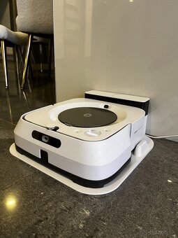 ROBOTICKÝ MOP iRobot Braava jet m6 - 2