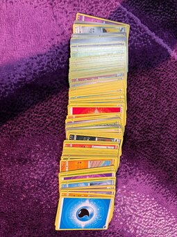 120 pokémon kartičiek - 2