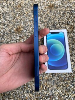iPhone 12 mini - baterie 100% blue - 2