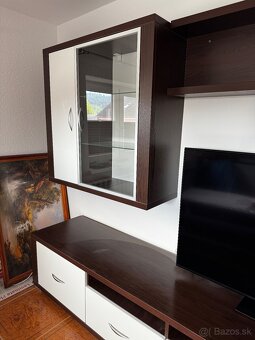 Obývacia stena robená na mieru od stolára - 2