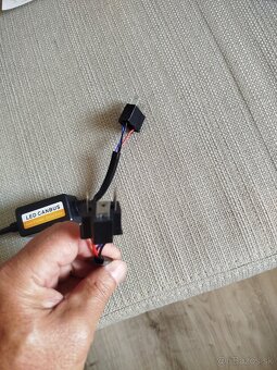 H4 LED FILTER CANBUS STABILIZÁTOR PROTI RUŠENIU A1 - 2