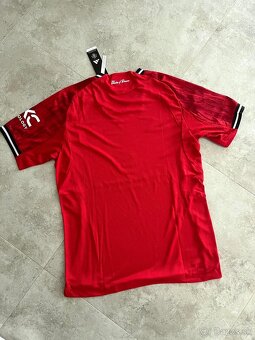 Manchester United - 2