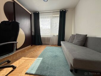 Prenájom 3 izbového bytu Žilina - Vlčince - 2