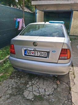 predam VW polo classic 1,4 (16V) r.v.2001 REZERVOVANE - 2