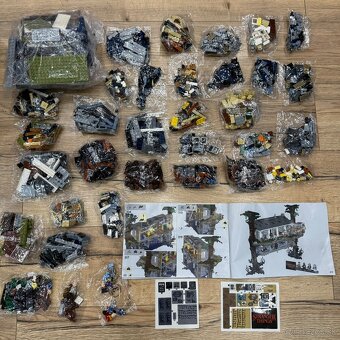 Stranger Things Upside Down 75810 - 2