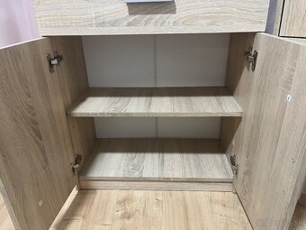 Komoda a 2nocne stoliky - 2