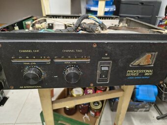 Nefunkčný zosilňovač AB professional 9620 - 2