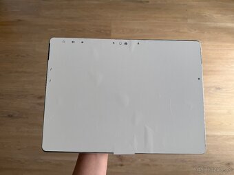 Microsoft Surface - 2