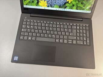 #049 - Lenovo 15.6/i3 7020U/20GB RAM/SSD/Win11 - 2