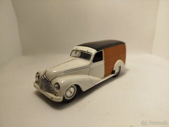 Modely 15€ kus - 2