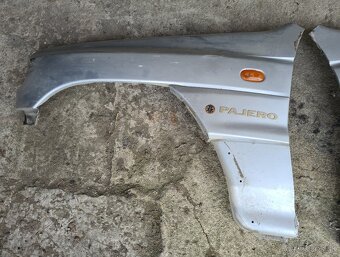Predné blatníky Pajero 2 Facelift - 2