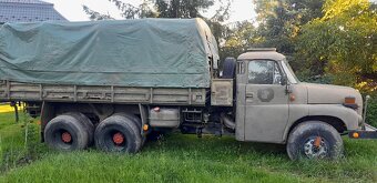 Tatra 148 vnm s plachtou - 2