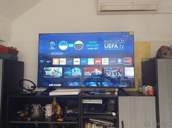 Televízor HINSENSE - 2