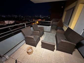 Terasove sedenie - 2