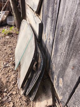 Ovocné okná škoda 1202 - 2