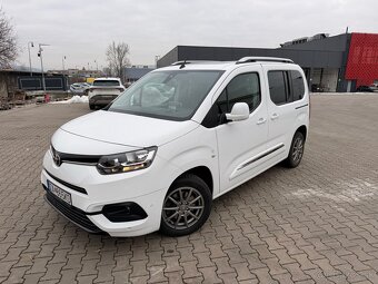 Toyota Proace City 1,5 blue HDI - 2