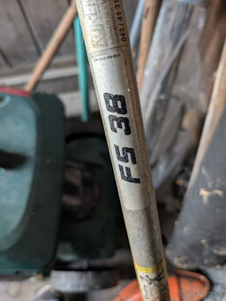Motorovy vyzinac / kosacka Stihl FS38 - 2