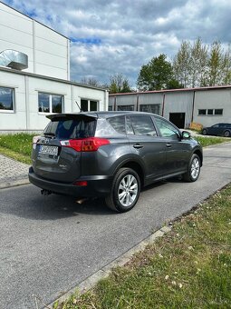 Toyota RAV4 2.0i 4x4 A/T - 2