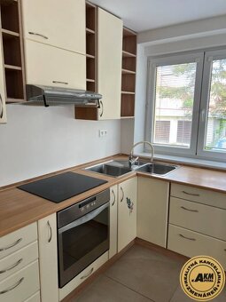 NA PRENÁJOM 3 izbový zariadený byt Zvolen - širšie centrum - 2