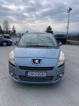 Peugeot 5008 - 2