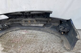 Hyundai i30 I 2007- predný nárazník - 2