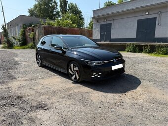 Predám Volkswagen Golf 8 GTi 2023 v záruke - 2