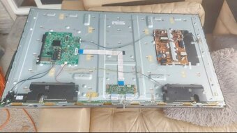 Samsung UE50H5570SS Smart na diely - 2