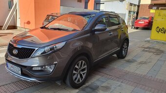 Kia Sportage 1,7 CRDi Platinum SK 64.000 km - 2