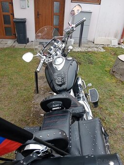 YAMAHA DRAGSTAR 1100 - 2
