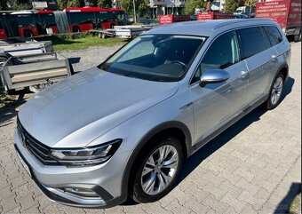 Volkswagen Passat Alltrack 2.0 TDI SCR 4Motion DSG - 2