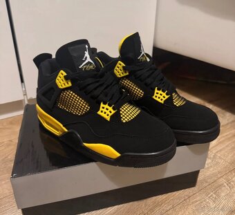 Jordan 4 Retro Žlté - 2