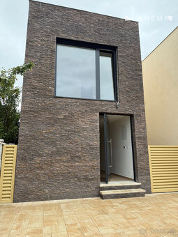 NA PREDAJ Rodinný dom, pri Vajnorskom jazere - 2