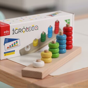 Montessori počítadlo pyramída, nové, nerozbalené - 2