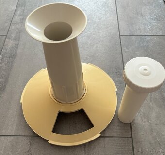 ETA MOYNČEK NA MÄSO - 2