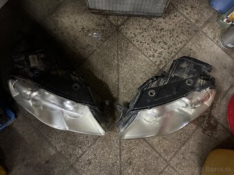Predám bixenónové svetlomety VW Passat B6 - 2