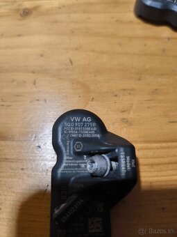 Snímače tlaku pneumatík originál VW Group - 2