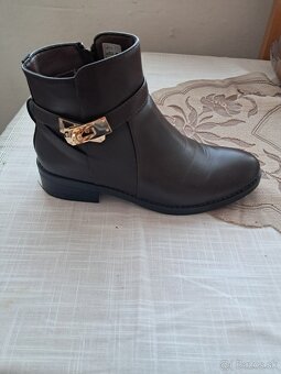 Predam damsky cizmy - 2