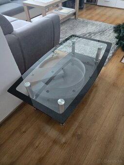 Predám stôl, stolík - 2