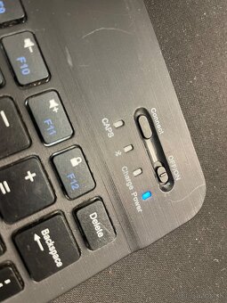 Používaná mini klávesnica pre tablety/notebooky - 2