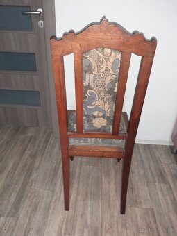 Starodávne stolička - 2