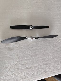 Unasač vrtule a vrtula - 2