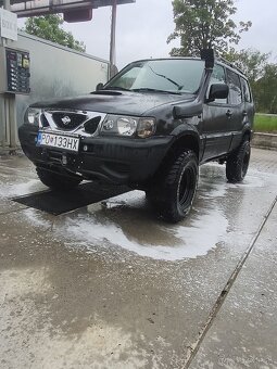 Nissan terrano 2 - 2