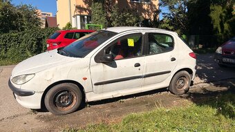Peugeot 206 - 2