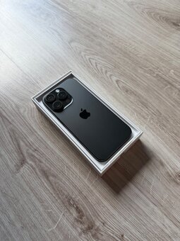 iPhone 16 Pro 128GB Black Titanium - 2