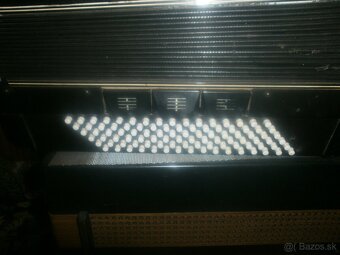 harmonika melodia IV 96 basova - 2