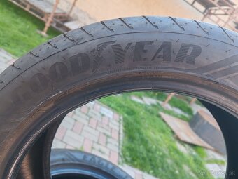 245/45 R18  LETNE - 2
