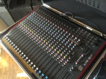 Allen & Heath 22fx - 2