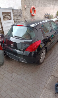 Peugeot 308 1,6 turbo - 2